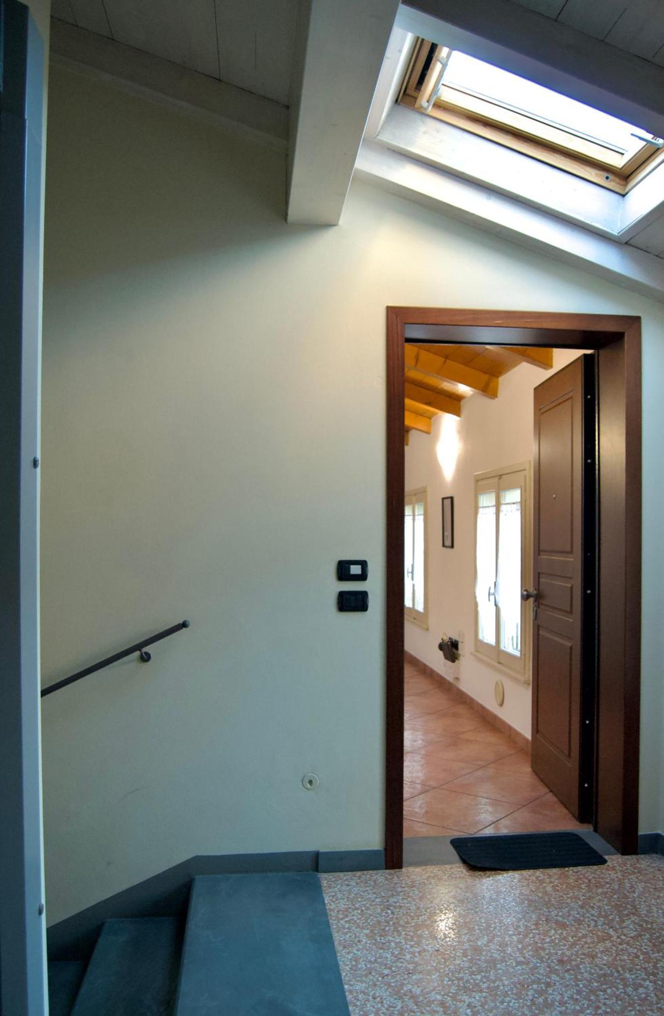 Casa Viola, Deliziosa Mansarda In Centro Storico Apartamento Modena Exterior foto