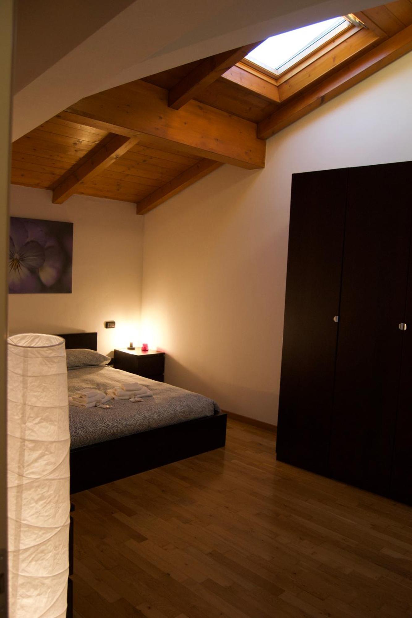 Casa Viola, Deliziosa Mansarda In Centro Storico Apartamento Modena Exterior foto