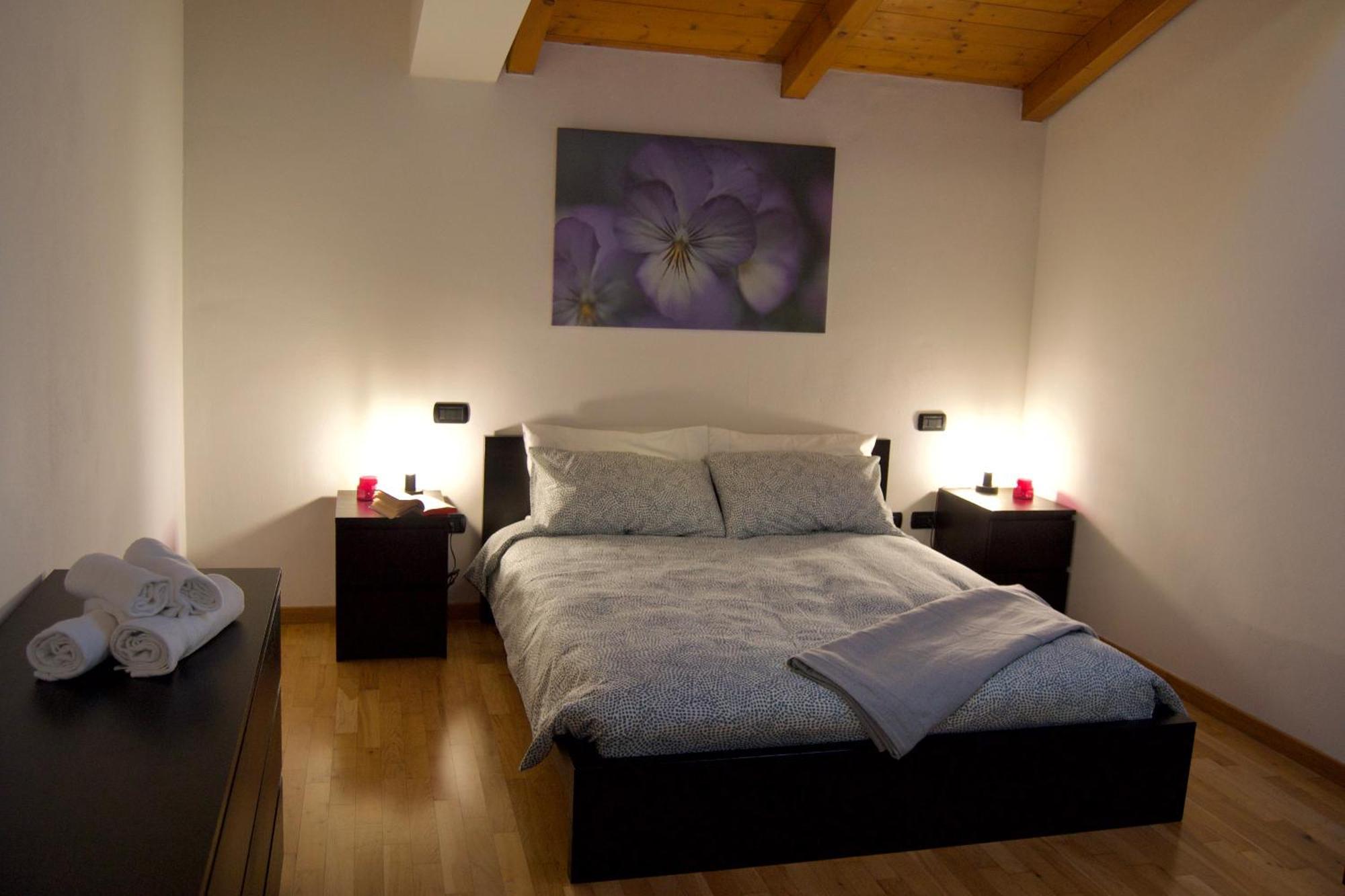 Casa Viola, Deliziosa Mansarda In Centro Storico Apartamento Modena Exterior foto